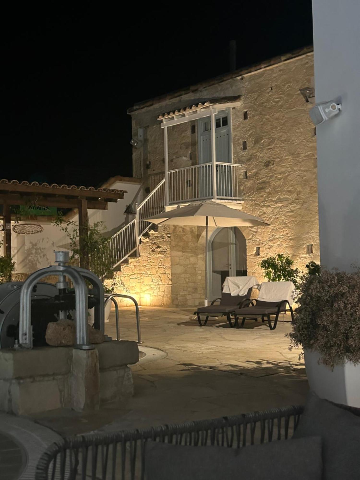 Apartament Little Stone House *