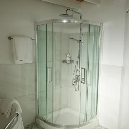 Little Stone House Apartman Límbia Kültér fotó