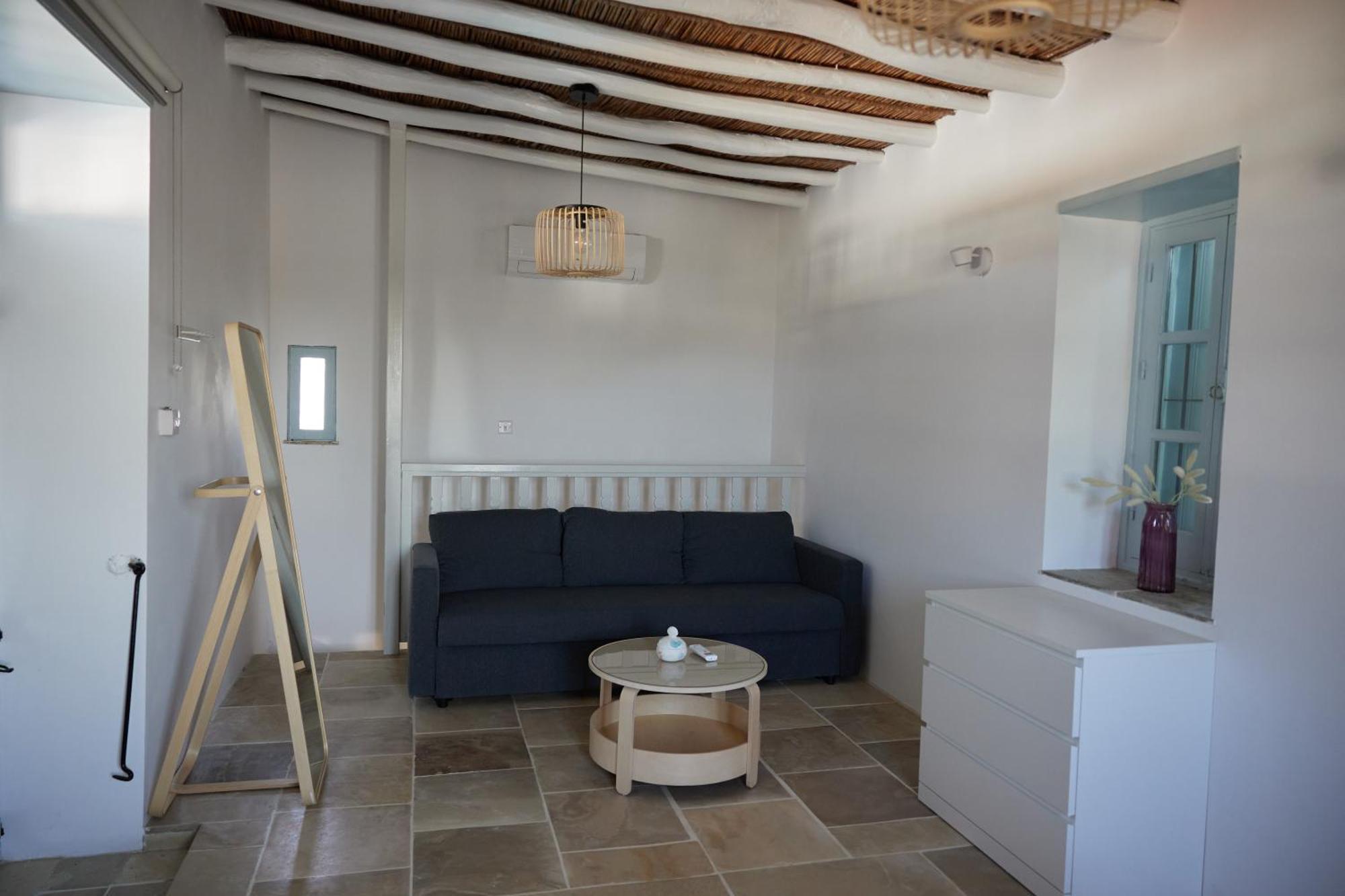 Little Stone House Apartment